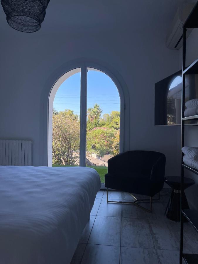 Villa La Quietude レ・ズィサンブル エクステリア 写真